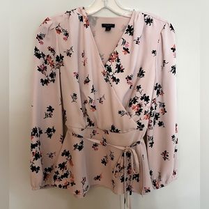 Ann Taylor floral long sleeve wrap top.